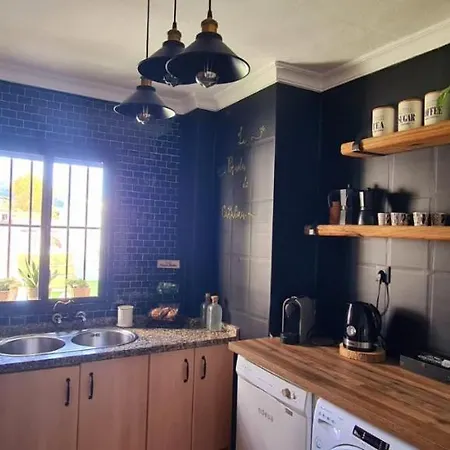 Preciosa Casa De Pueblo Entre Ronda Y Setenil La De Catalina بيت للعطل مونتيهمورتو